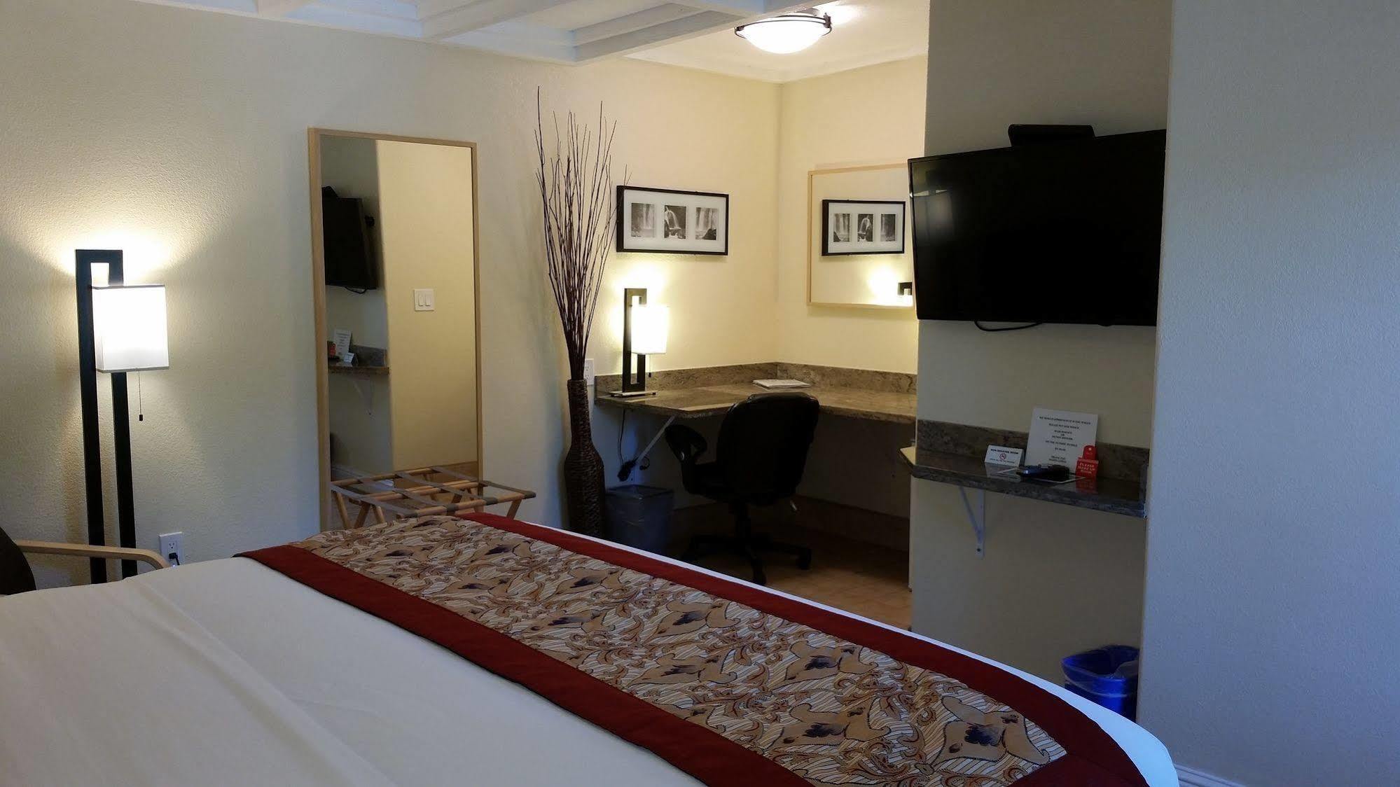 Marin Lodge サンラファエル エクステリア 写真